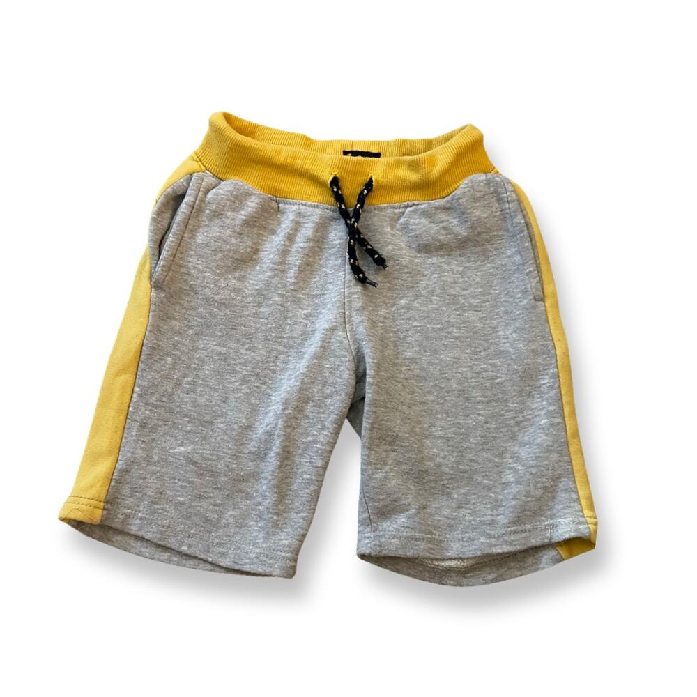 Lee Gray and Yellow Kids Shorts Size Small (8)